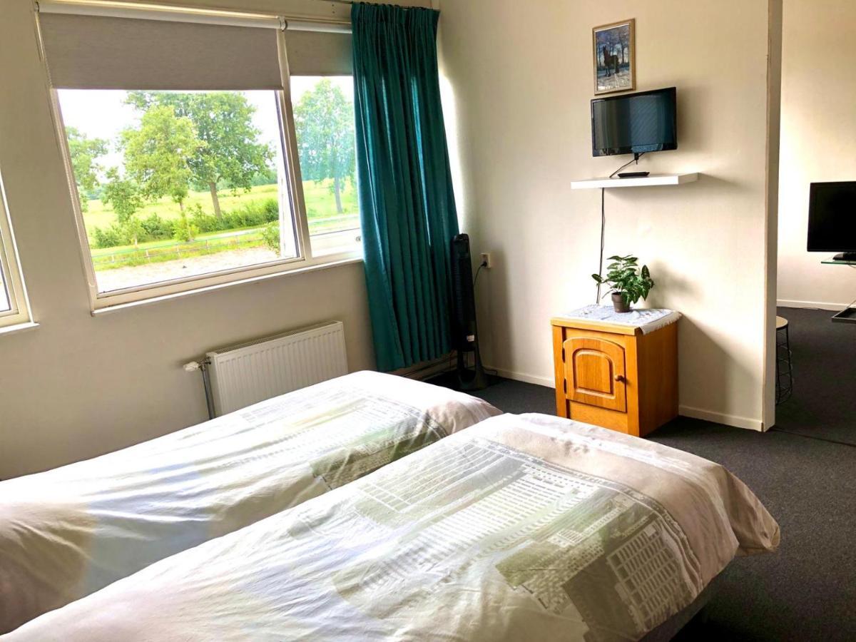 Manege Sanninghoeve B&B 우데가 외부 사진
