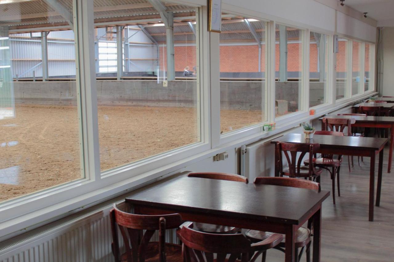 Manege Sanninghoeve B&B 우데가 외부 사진